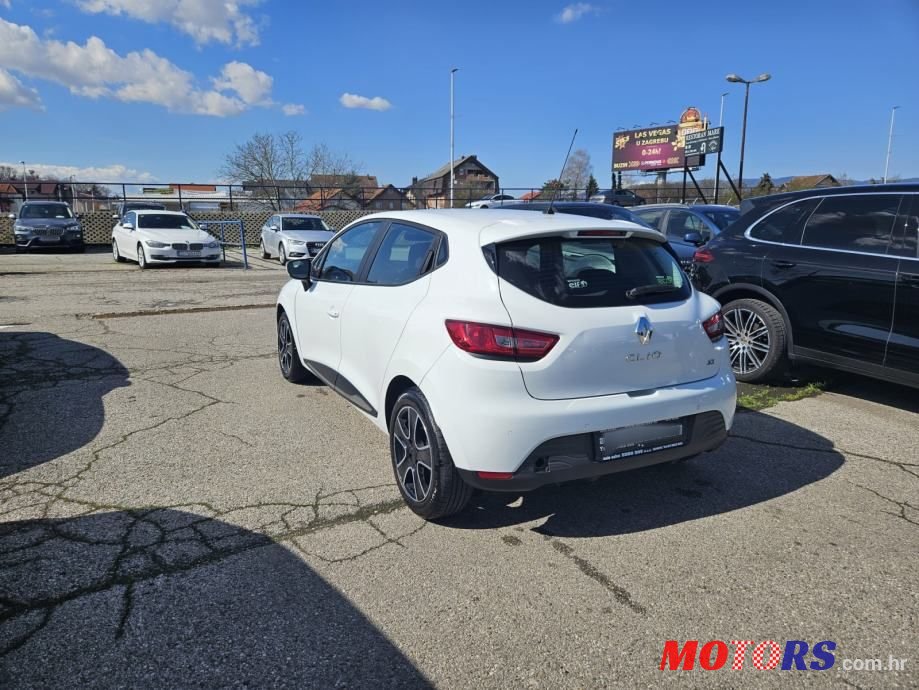 2015' Renault Clio Dci 90 photo #6