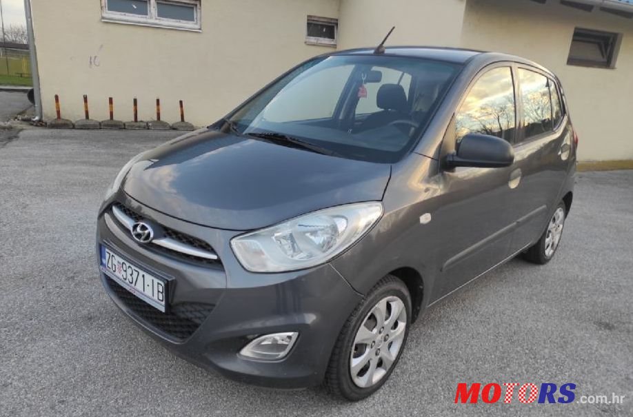 2011' Hyundai i10 1,1 photo #1
