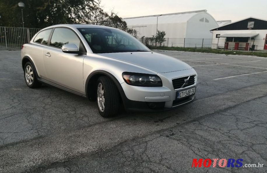 2010' Volvo C30 1,6 D photo #1