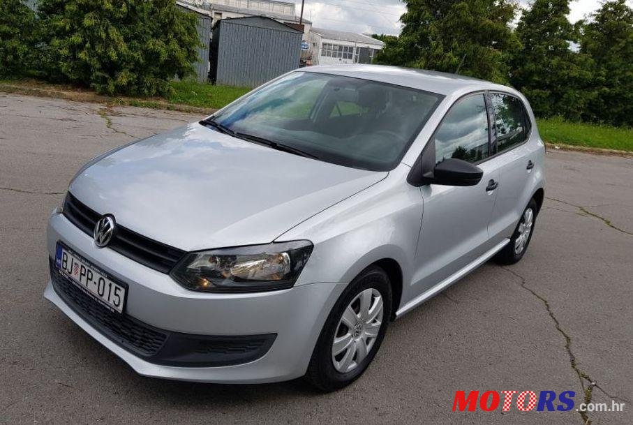 2010' Volkswagen Polo 1,6 Tdi photo #1