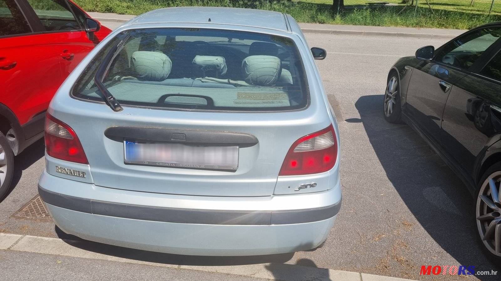 2001' Renault Megane 1,4 16V photo #1