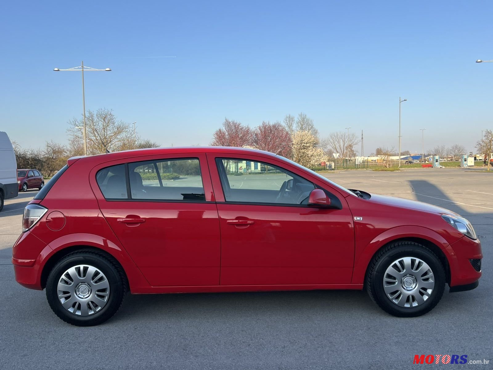 2010' Opel Astra 1,4 16V photo #5