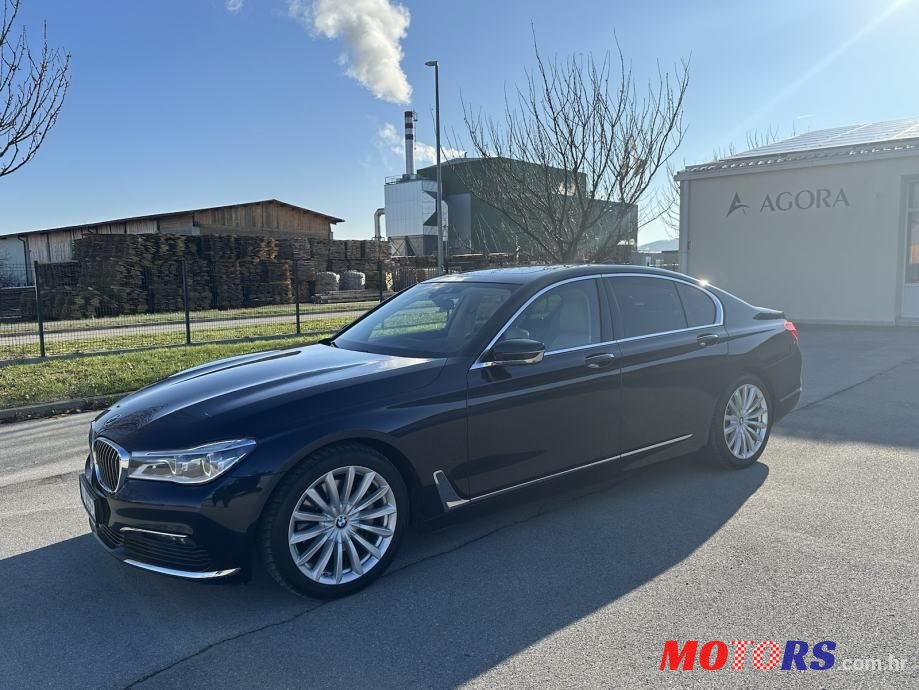2016' BMW Serija 7 740D photo #3