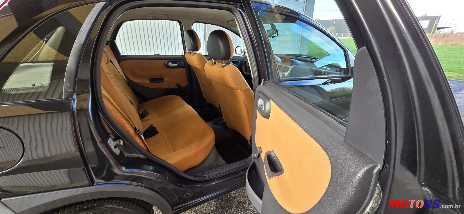 2004' Opel Corsa 1,2 16V photo #4