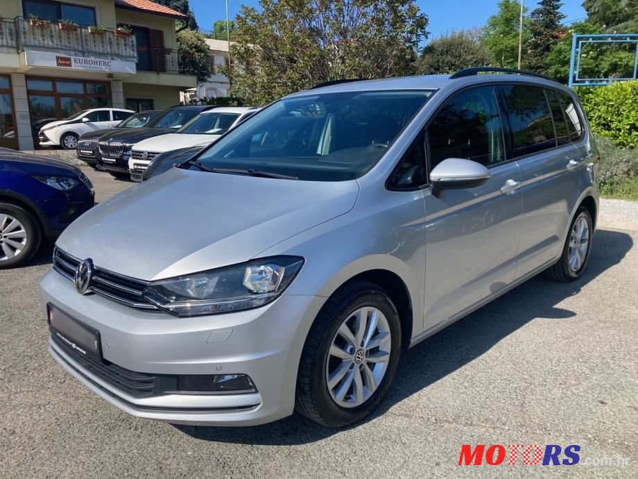 2019' Volkswagen Touran 2,0 Tdi photo #1