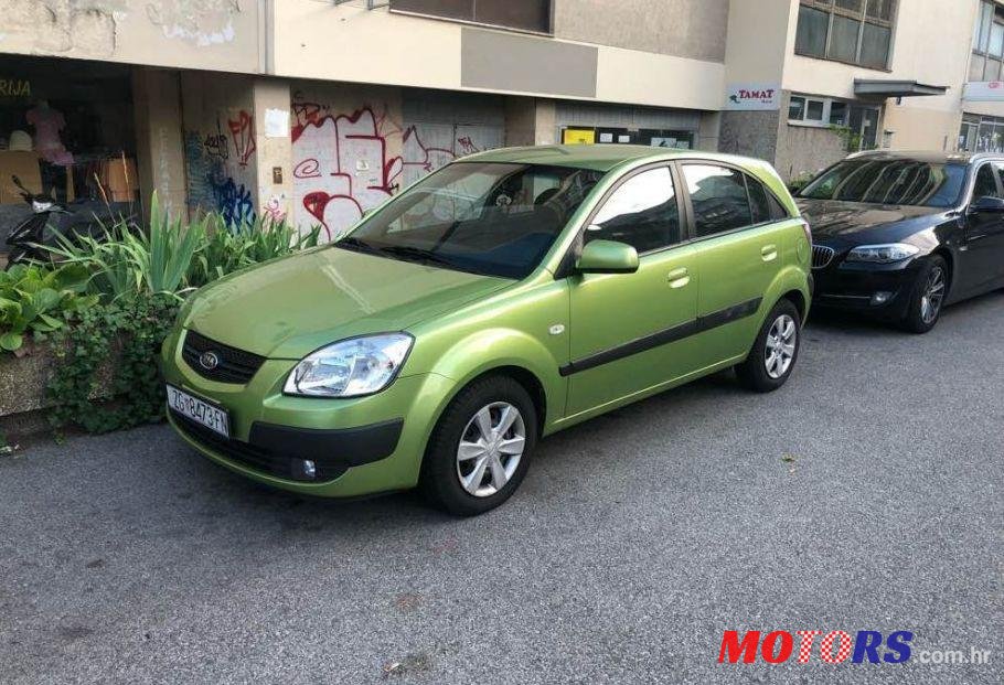 2008' Kia Rio photo #1