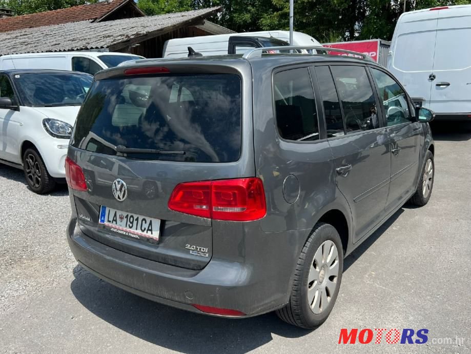 2012' Volkswagen Touran 2,0 Tdi photo #2