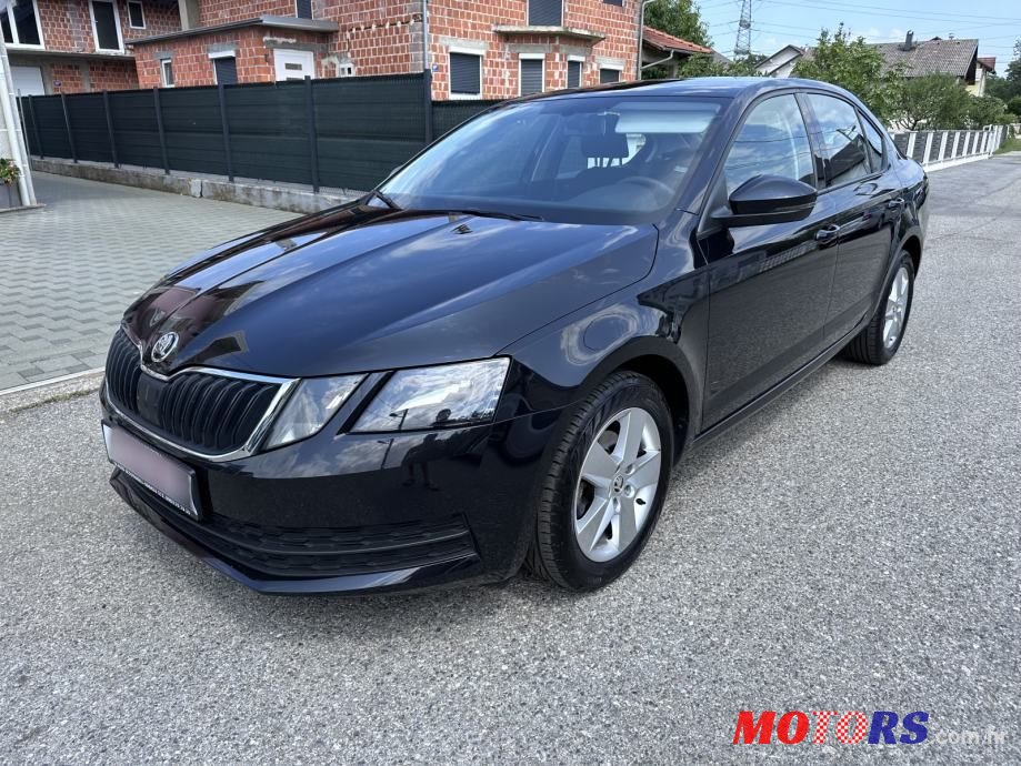 2019' Skoda Octavia 1,6 photo #3