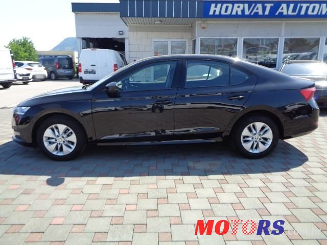 2023' Skoda Octavia 2,0 Tdi photo #4