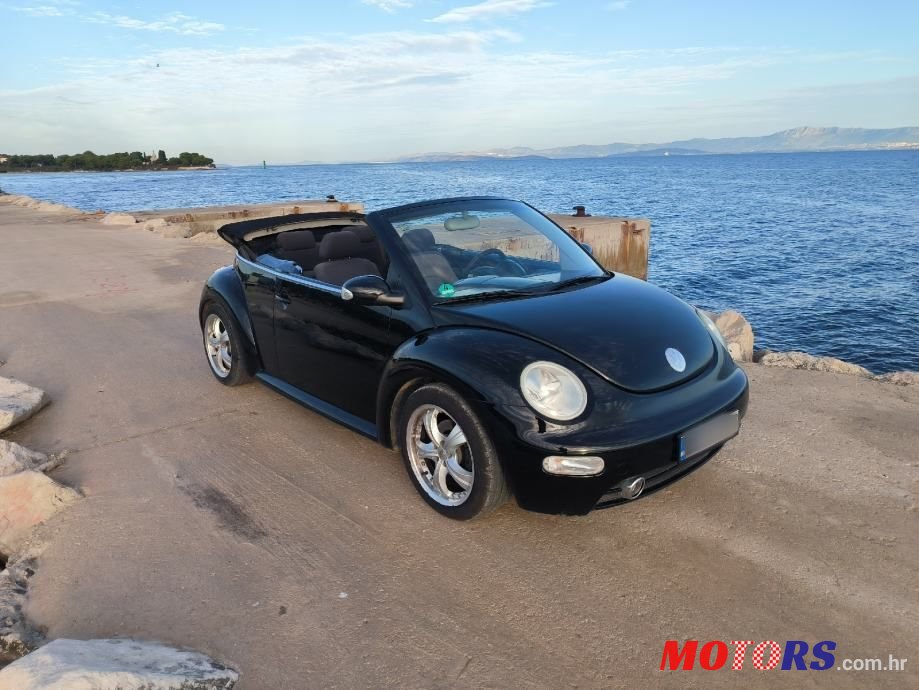 2004' Volkswagen Beetle 1,4 photo #4