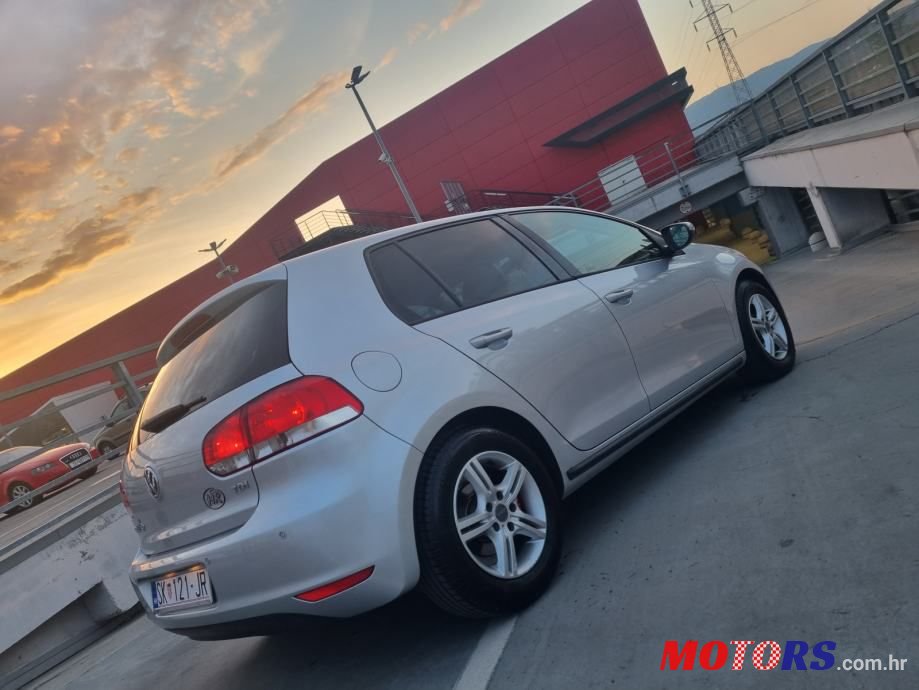 2009' Volkswagen Golf 6 1,6 Tdi photo #5
