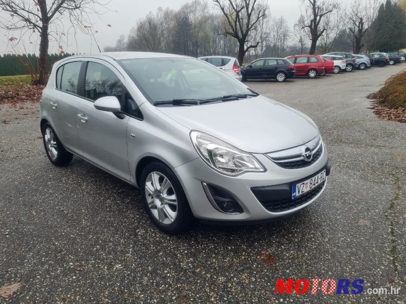 2012' Opel Corsa 1,3 Cdti photo #2