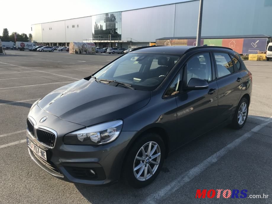 2015' BMW Serija 2 216D photo #1