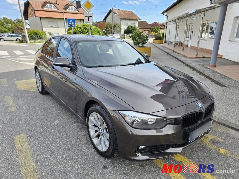 2015' BMW Serija 3 316D photo #1