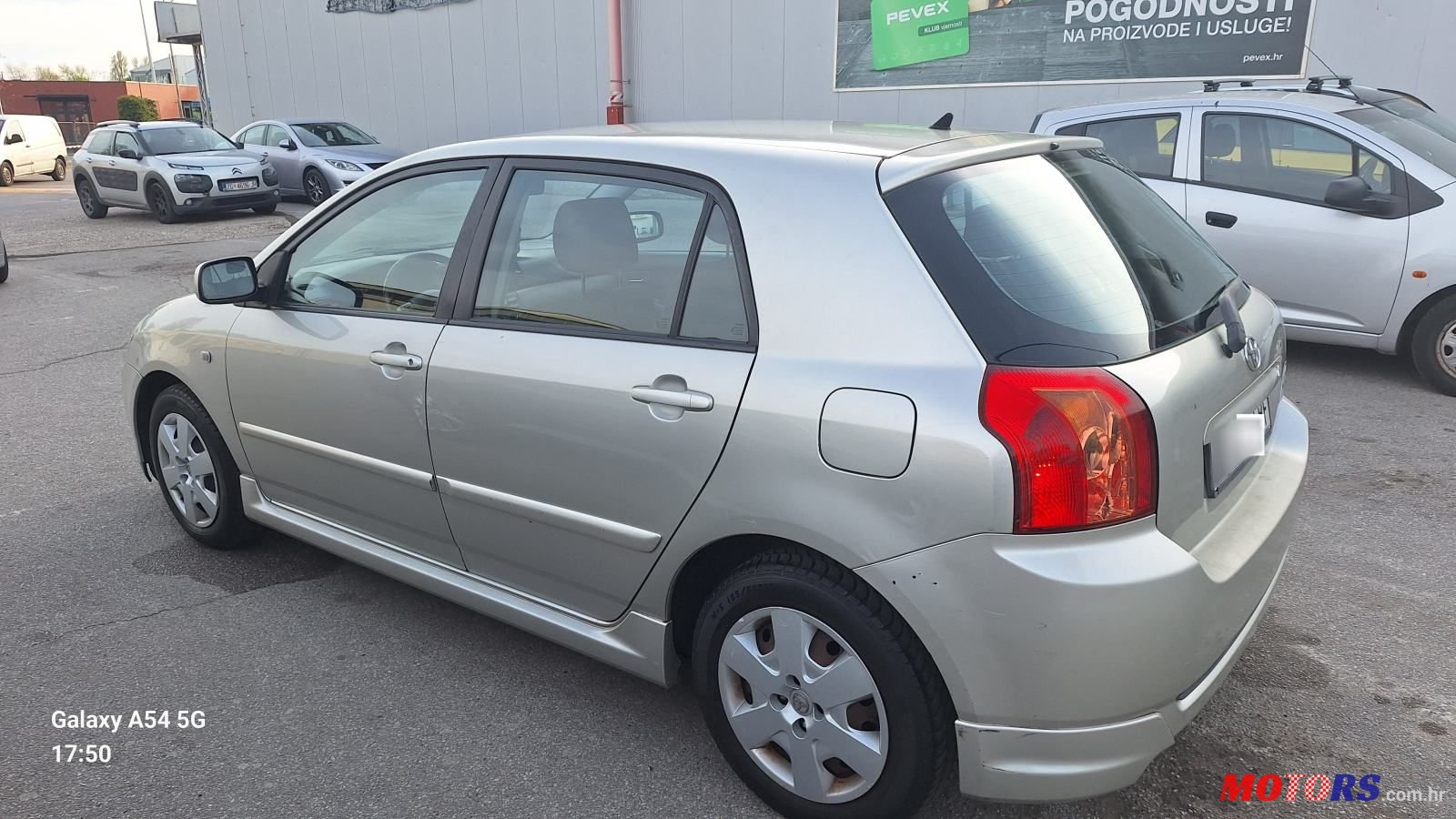 2005' Toyota Corolla 1.4 Vvt I Hb photo #3