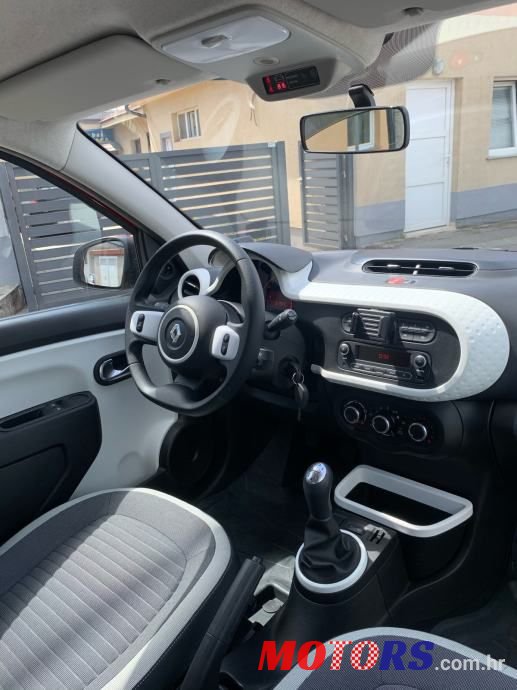2015' Renault Twingo Tce 90 photo #6