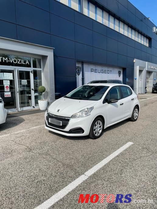 2017' Peugeot 208 photo #1