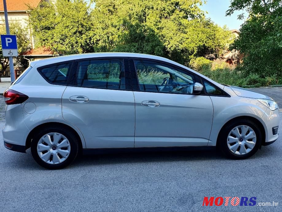 2015' Ford C-MAX photo #6