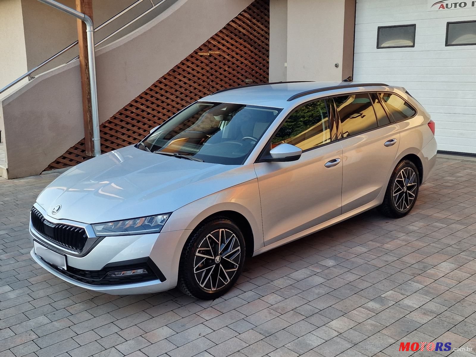 2021' Skoda Octavia Combi photo #4