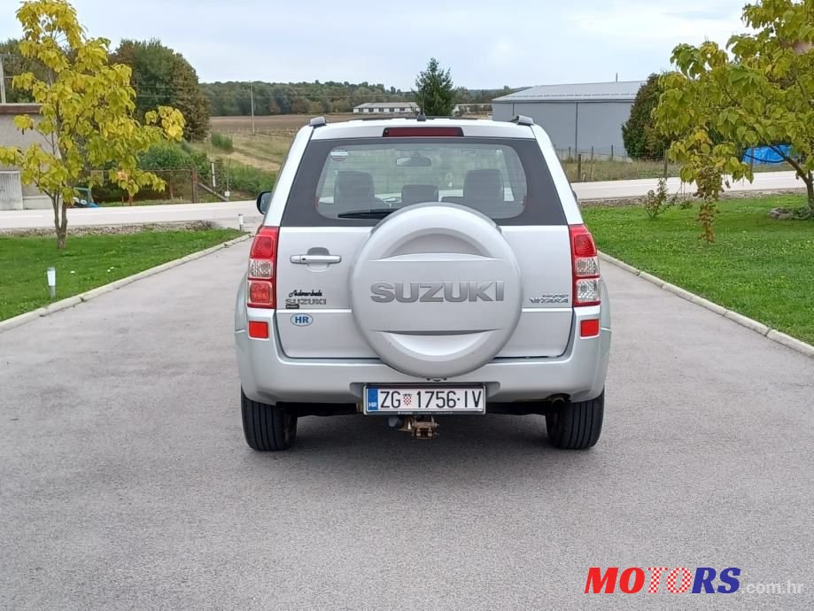 2009' Suzuki Grand Vitara 1,9 photo #4