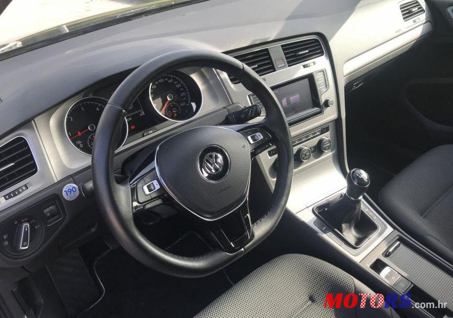 2015' Volkswagen Golf VII photo #3