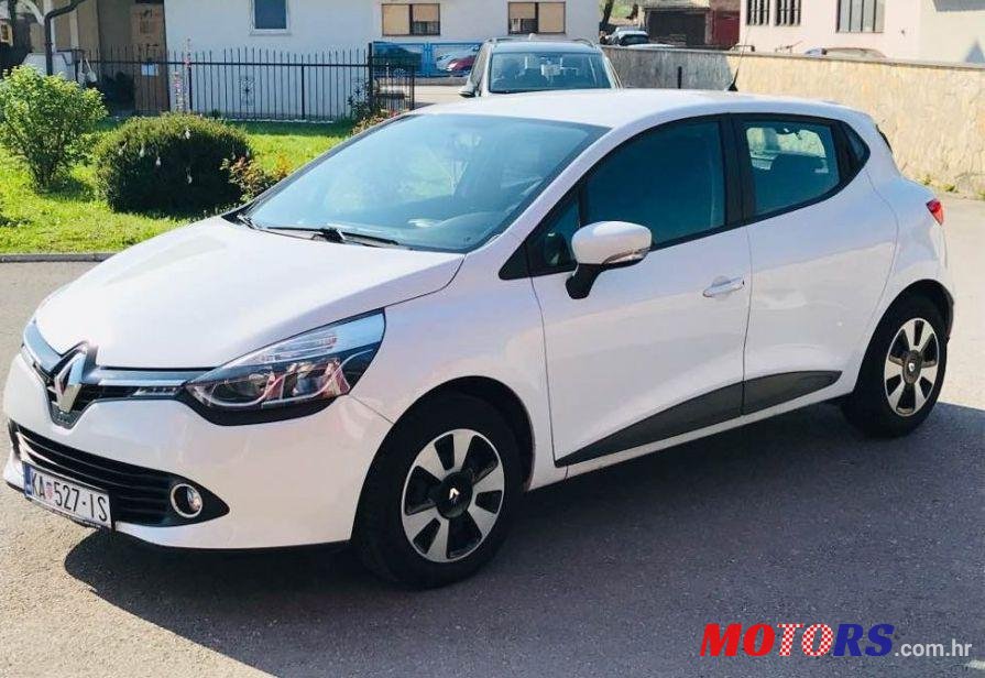 2015' Renault Clio Dci 75 photo #1
