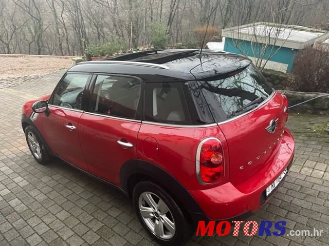 2015' MINI Countryman Cooper D photo #6