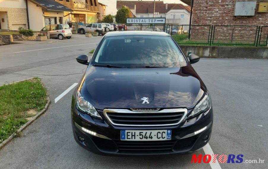 2016' Peugeot 308 photo #1