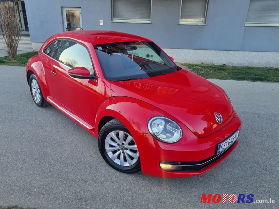 2012' Volkswagen Beetle photo #1