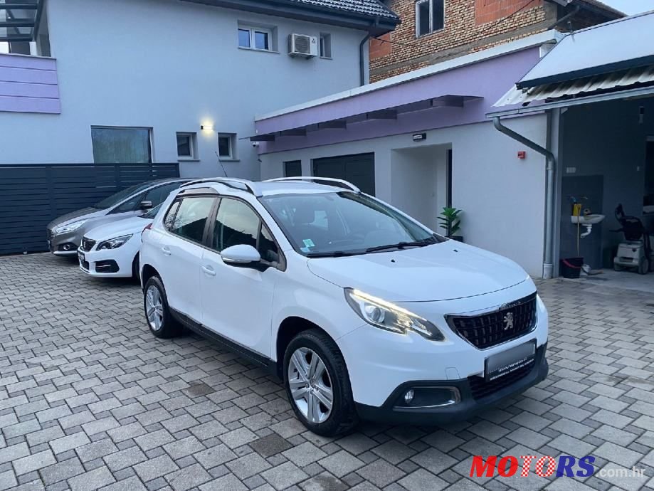 2017' Peugeot 2008 1,6 Bluehdi photo #1