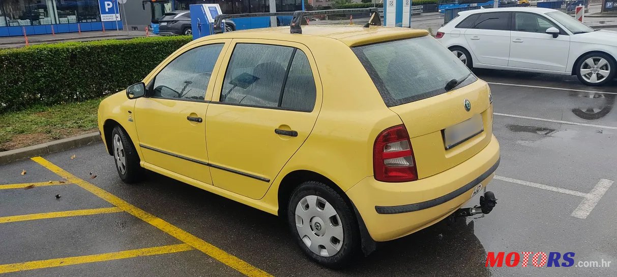 2000' Skoda Fabia photo #4