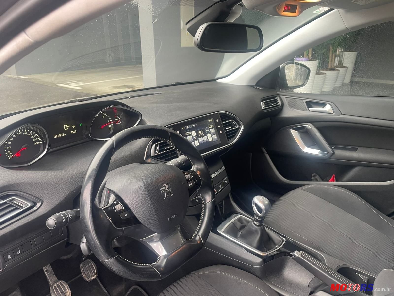 2017' Peugeot 308 1,6 Bluehdi photo #4