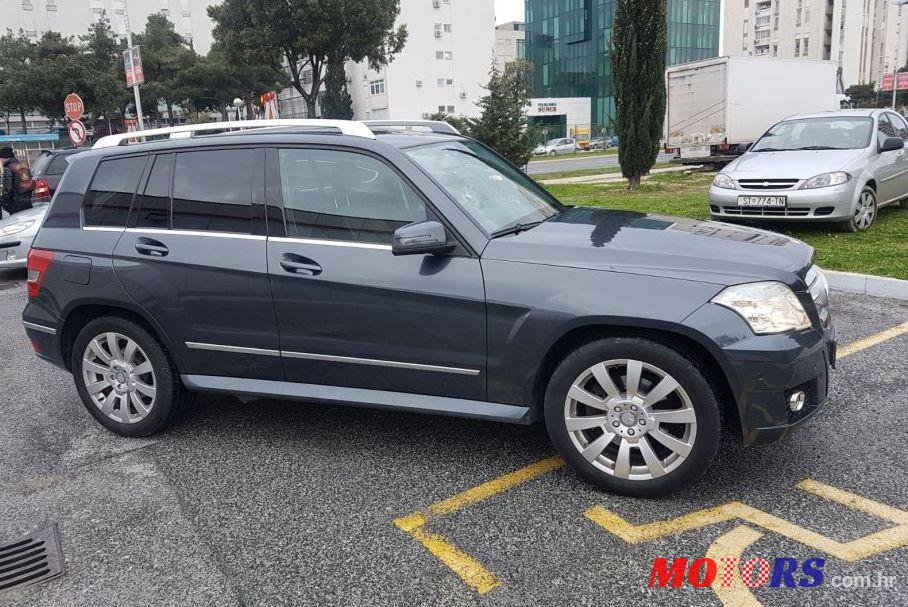 2009' Mercedes-Benz Glk 320 Cdi 4Matic photo #1
