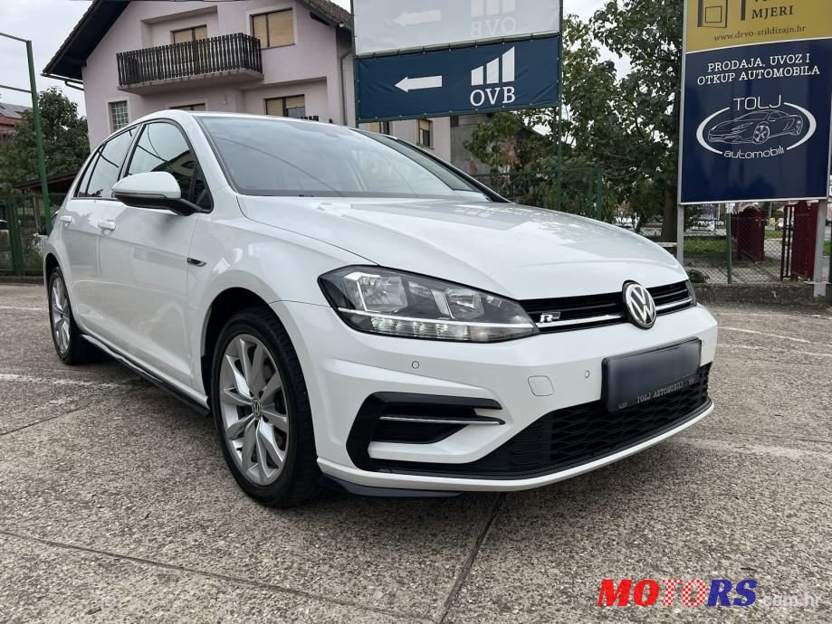 2020' Volkswagen Golf 7 1.6 Tdi photo #3