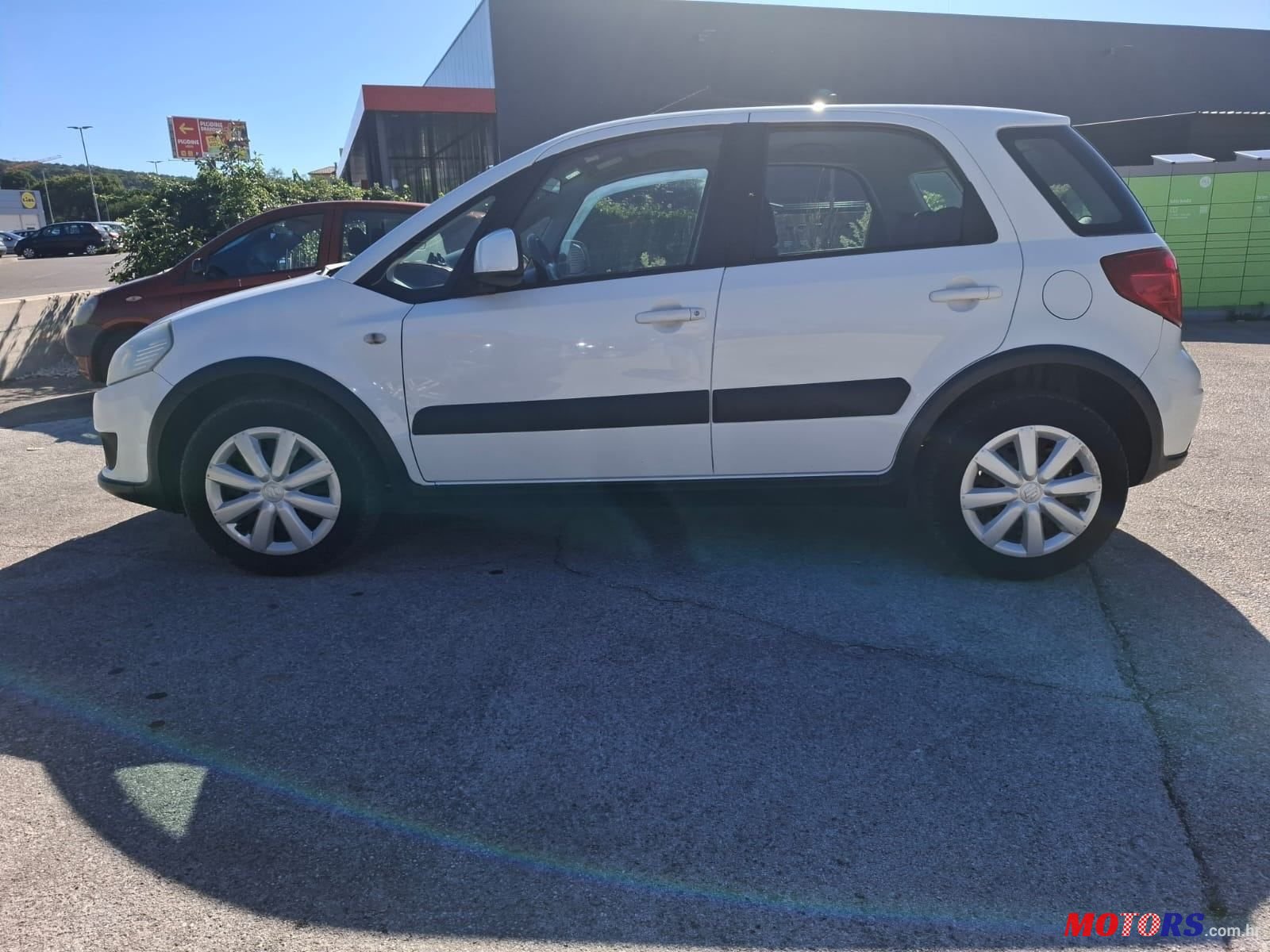 2008' Suzuki Swift Sx4 photo #5