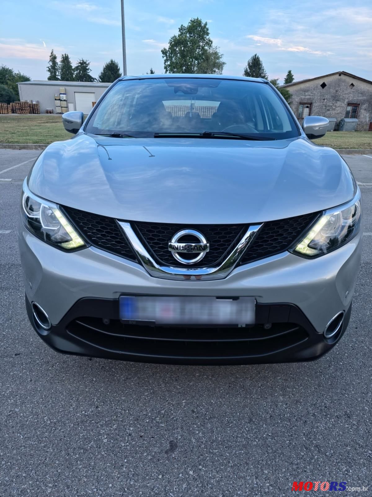2014' Nissan Qashqai 1,2 photo #2