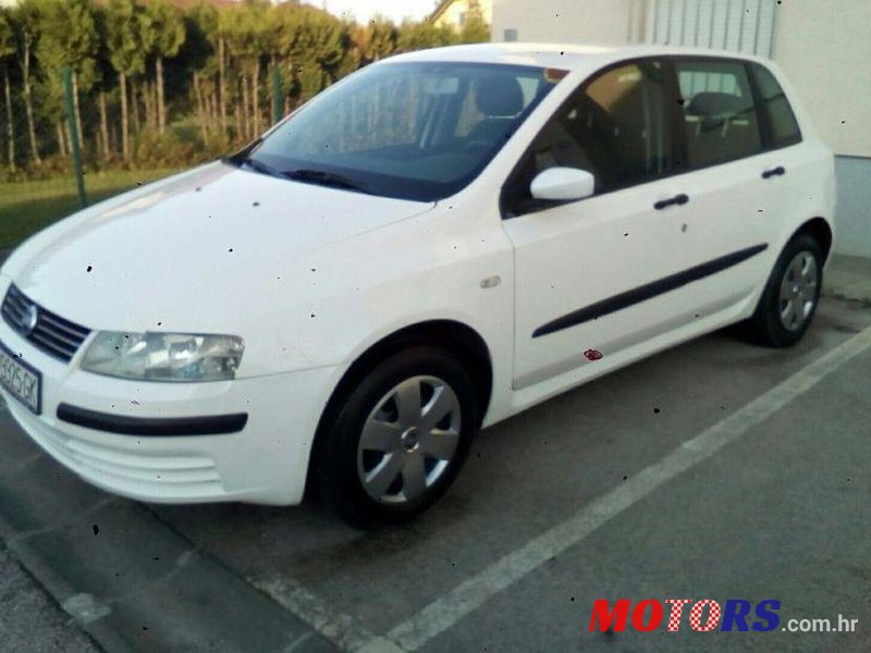 2002' Fiat Stilo 1,6 16V photo #1