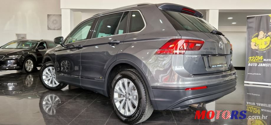 2018' Volkswagen Tiguan 1.6 Tdi photo #3