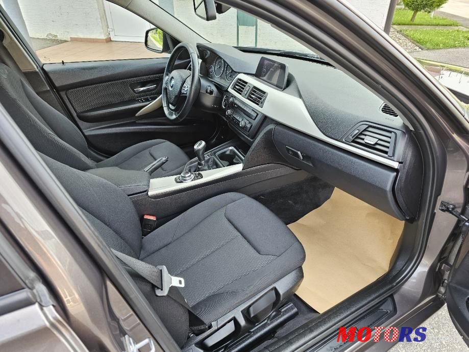 2015' BMW Serija 3 316D photo #5