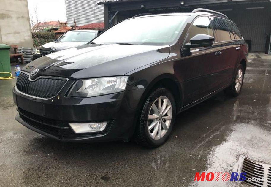 2013' Skoda Octavia Combi 1,6 Tdi photo #1