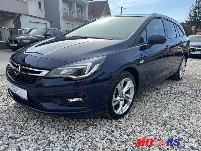 2017' Opel Astra 1.6 Cdti photo #4