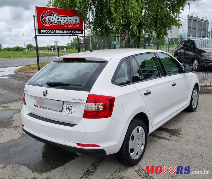 2014' Skoda Rapid 1,6 Tdi photo #6