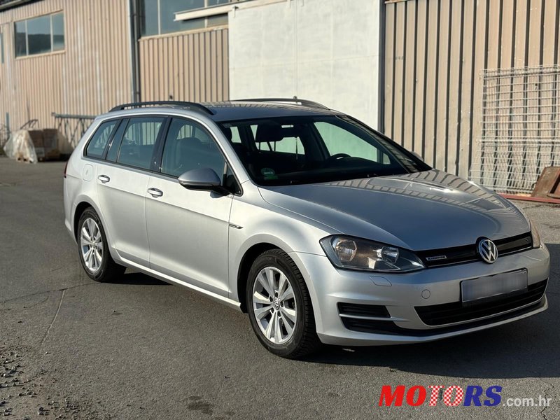 2015' Volkswagen Golf VII Variant photo #3