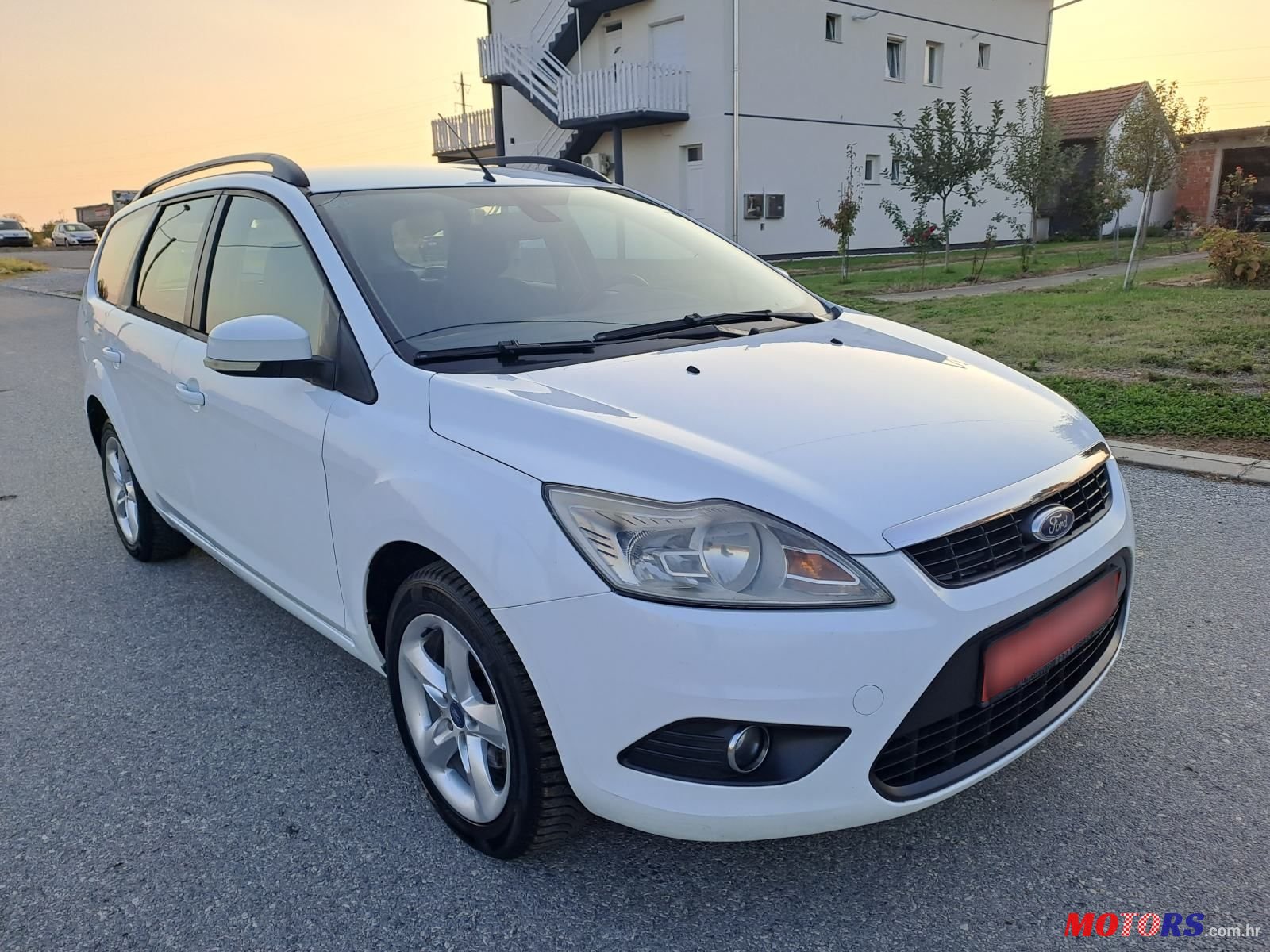 2008' Ford Focus Karavan photo #4