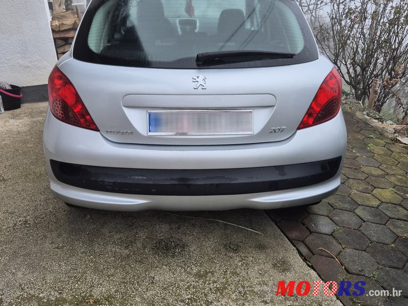 2007' Peugeot 207 1,6 16V photo #3