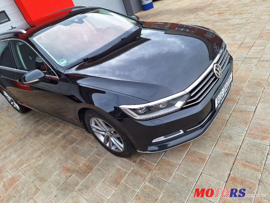 2017' Volkswagen Passat 2,0 Tdi Bmt photo #5