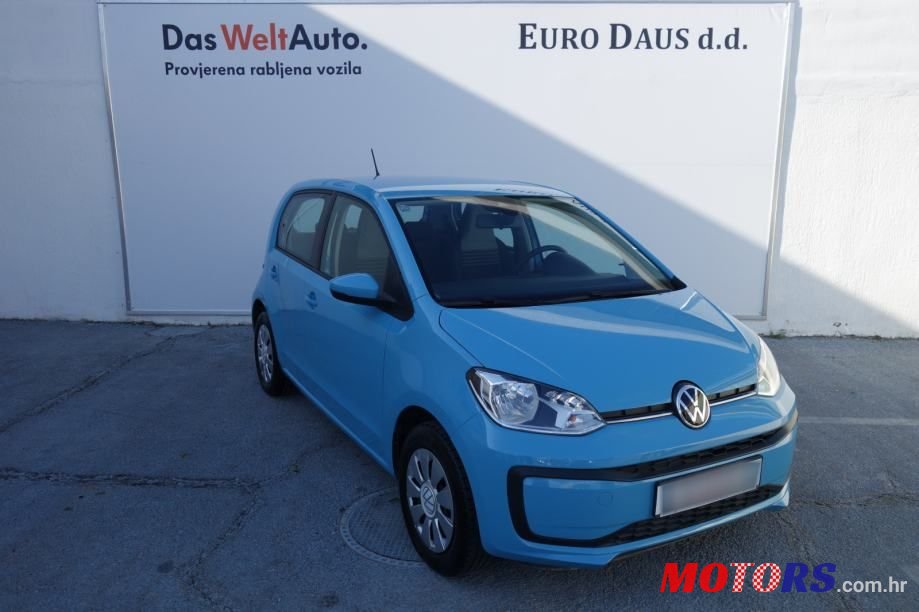 2020' Volkswagen Up! 1,0 Tsi photo #3