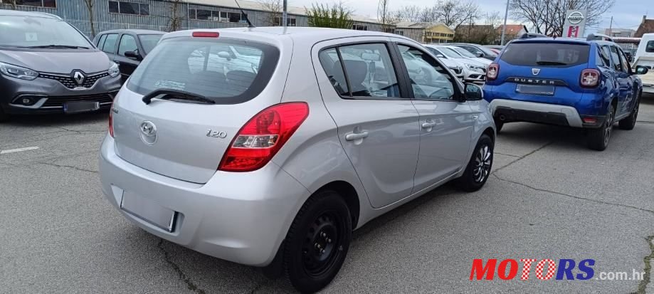 2011' Hyundai i20 1,2 photo #5