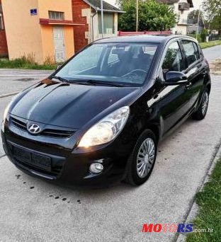 2013' Hyundai i20 1,4 Crdi photo #2