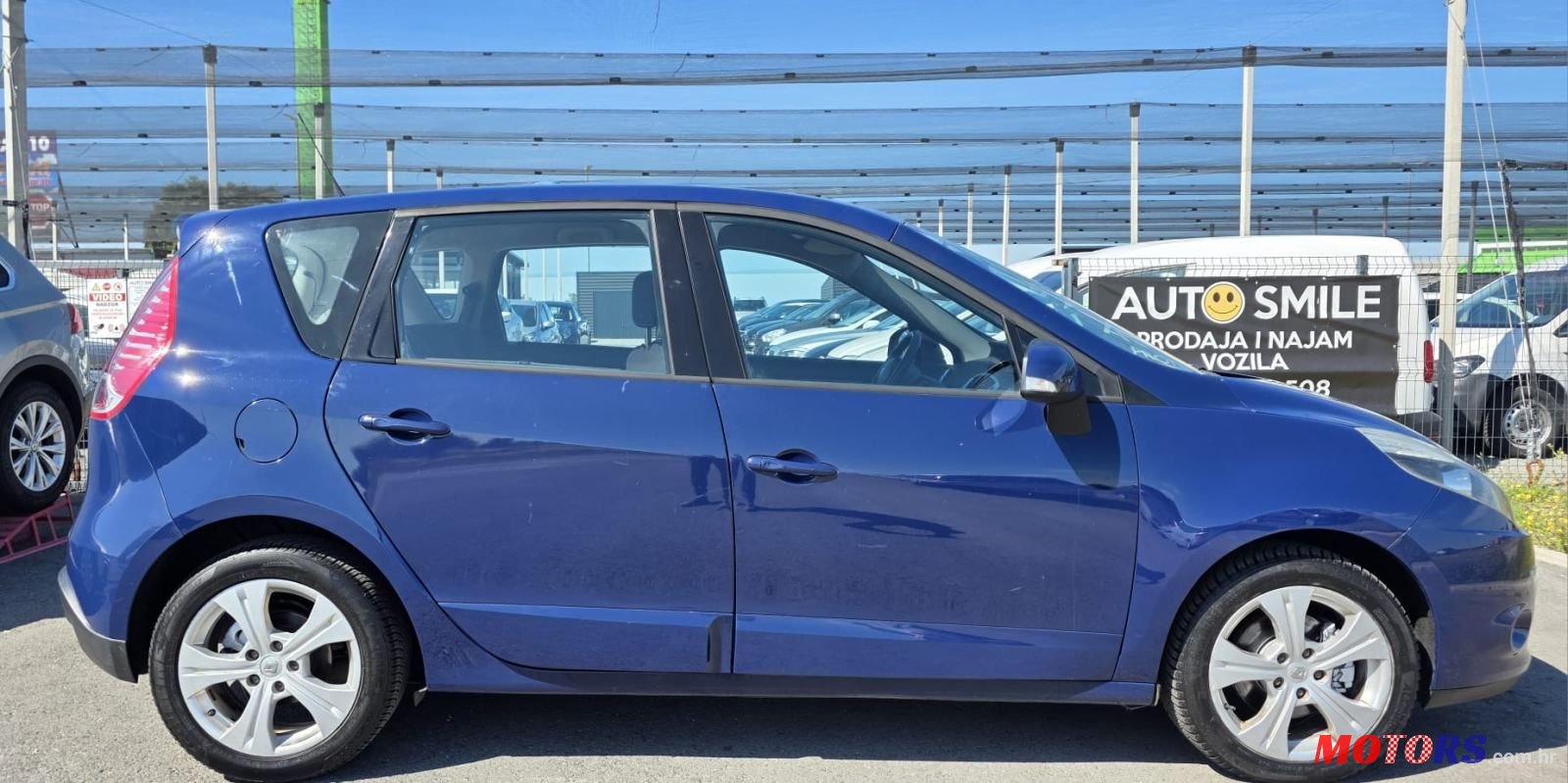 2010' Renault Scenic 1,9 Dci photo #5
